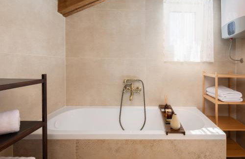 Villa Cavalleria Rusticana with heated pool and vineyard - Photo 72