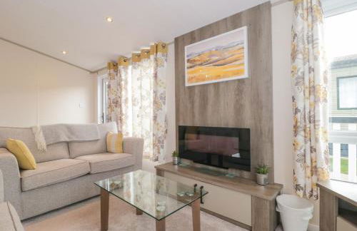 Gwydn Lodge - Photo 5