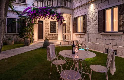 Adam and Cupid - Foto 25