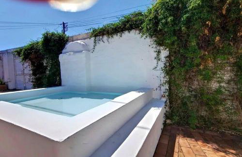 Casa Típica com Pátio e Tanque - Foto 31