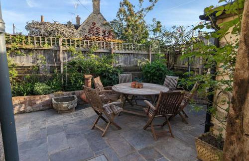 New - Stylish Cotswold cottage - Foto 26