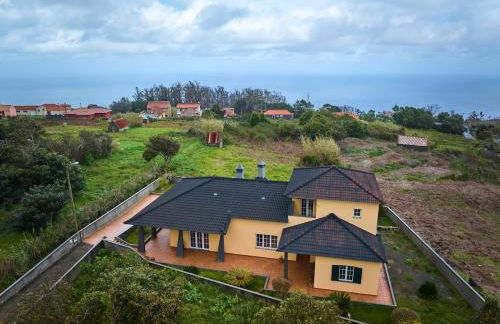 Porto Moniz Yellow House - Foto 30