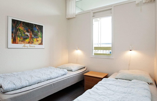 4 Person Holiday Park Home in Fano - Foto 5