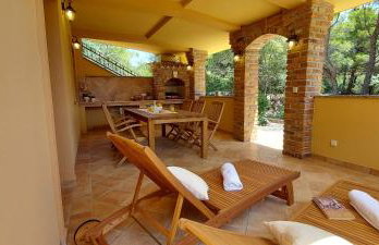 Kandarola Resort - Photo 11