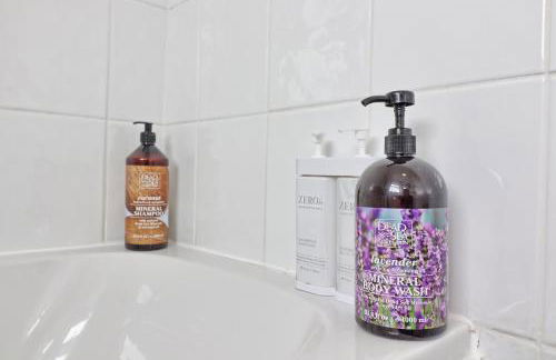 Luxury 3-Bed Apartment Near To London With Parking - Foto 51