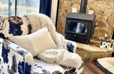 Hot Tub Luxe Retreat • Game Room • Lake • Bryce - Foto 35