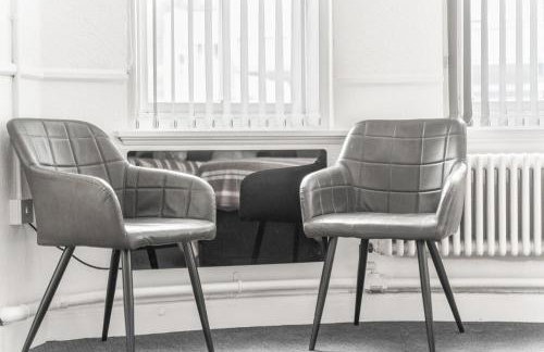 Private Studio in Dudley,Kitchen&Bathroom,Sleeps 1 - Photo 13