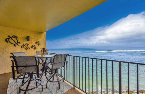 Oceanfront Modern Coastal Remodel - Serene Sunsets & Relaxation on Large Lanai - Foto 16