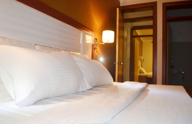 Space Hotel Apartments & Spa - Photo 7