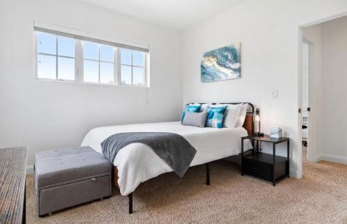 Gorgeous Santa Cruz Villa - Modern Beachside Paradise with NEW Hot Tub & Fast Wi-Fi - Foto 60