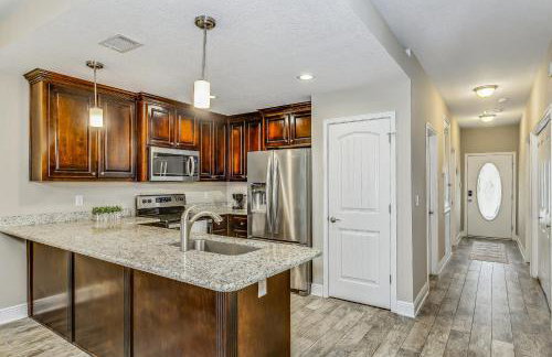 Lovely Townhome in Pensacola - Cozy & Modern Retreat - Foto 10