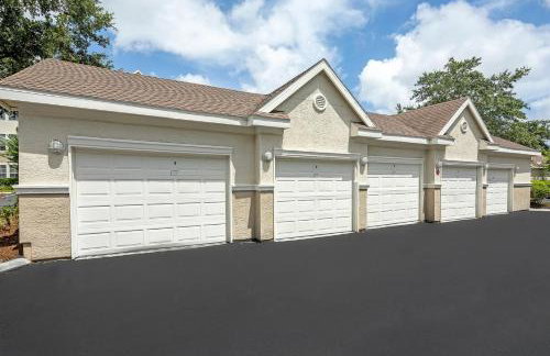 Landing Apartments Jacksonville - Windy Hill - Photo 32