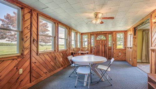 Wellsboro Farmhouse with Grill and Fire Pit! - Foto 5