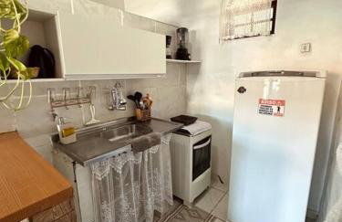 Studio completo com ar condicionado, na Verolme - Foto 7