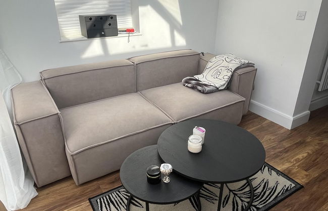 Newly Refurbished 1-bed Apartment in Croydon Se25 - Foto 9