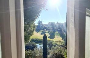 SUPERBE VILLA-DOMAINE AVEC GOLF PISCINE ET TENNIS - Foto 44