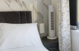 Elegant & Cozy 3 Bed End Terraced Stay - Foto 25