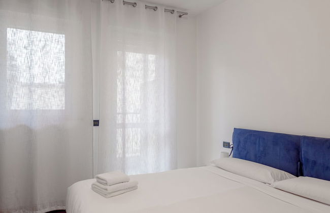 Apartment in Milan - Photo 2