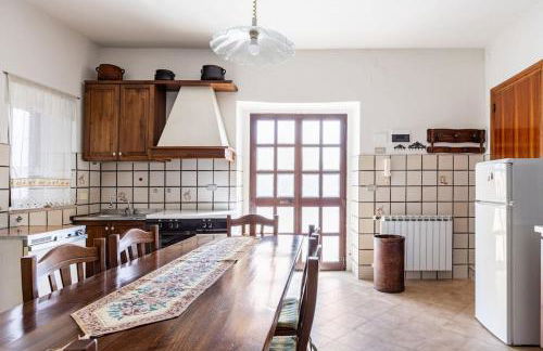 Country Chic Antico Casale - piscina idromassaggio lettini, solarium, cinema experience, wifi, parcheggio - Foto 60