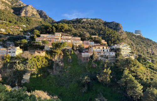 New,mountain & sea view 3 guests with private Garage - Foto 4