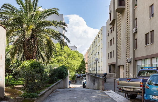 Spacious & Clean Condo near Beach - Foto 14