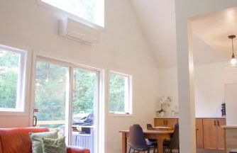 Lincolnville 2BR - Beach Vibes & Backyard BBQ - Foto 1