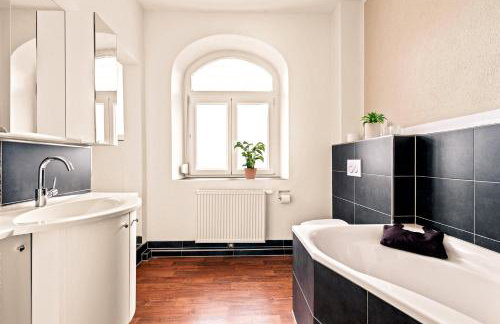 Wohnen in der alten Post - 5 min zum Ravensburger Spieleland - Foto 10