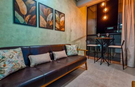 Apê no Centro Próx Escarpas c Ar Cond e Enxoval - Foto 3