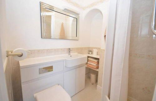 Westfield House - Characterful 7 bedroom townhouse - Foto 13