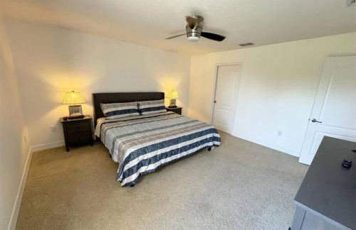 537 4BR Private Pool Spa Conservation Views 2 Masters Near Disney - Foto 37