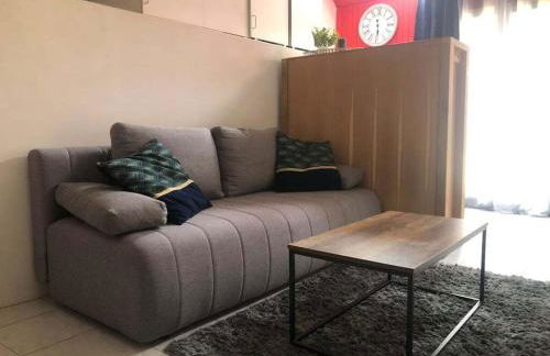 Studio gare et commerces sur place - Foto 1