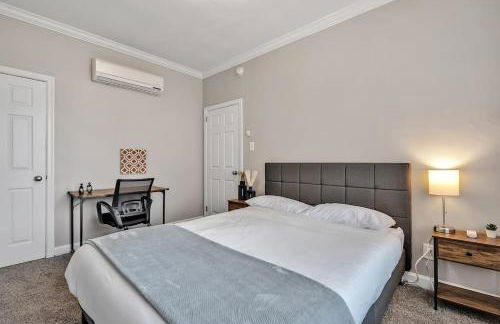 3rd Floor 2BD near DPAC, Duke, and Hospital - Foto 2