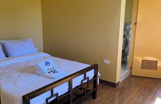 Natasha-Rey Beach Resort - Photo 5