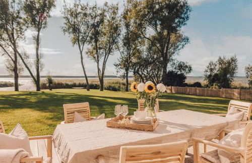 Watermark Usedom - Traumhaus direkt am Wasser mit eigener Badestelle - Haus Woge - Foto 4