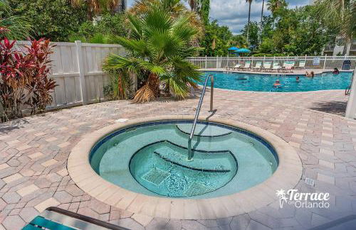 Tranquil Garden View 2 Bed 2 Bath Balcony Condo 7 Min to Universal - Foto 36