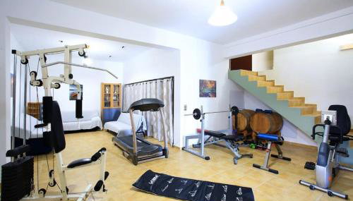 Sofia's Sunny Home + Private Pool + Gym - Foto 4