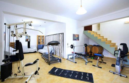 Sofia's Sunny Home + Private Pool + Gym - Foto 4