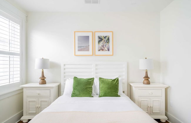 Pearl by Avantstay Idyllic Seaside Getaway w/ 2 Large Decks & Lush Garden - Foto 16