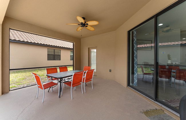 Perfection in Providence - Foto 48