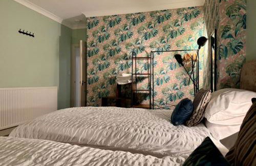 The Lily•Central Beeston•Private Apartment•SmartTV•Free Wi-Fi•Tram• - Photo 16