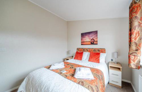 2 Bed Cabin - Sleeps 4 - Pets - 5 min to Beach - Foto 31