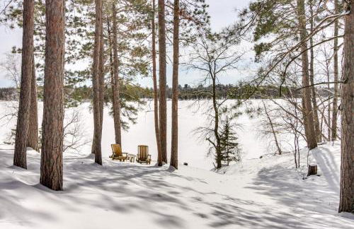 Lakefront Nevis Cabin Escape with Hot Tub! - Foto 37