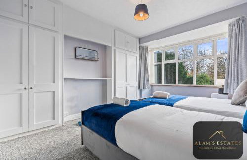 Spacious 4 Bedroom Leeds House - Ideal for Family and Contractors - Free WIFI and Free Parking - Foto 10