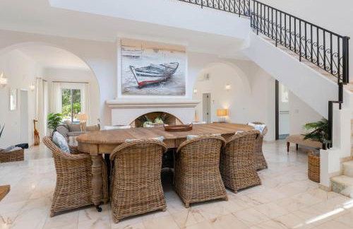 Golf Front Luxury Villa with Heated Pool and Sunset Views - Foto 11