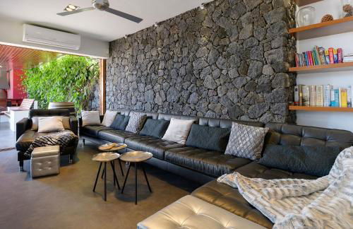 Luxury and Harmony House - Photo 18