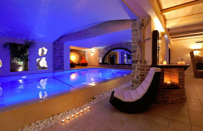 Iakovakis Suites & Spa - Photo 45