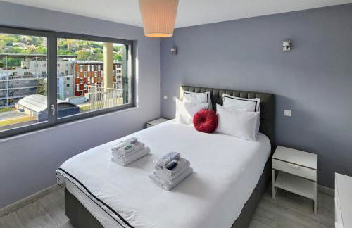 Confluence - Photo 2