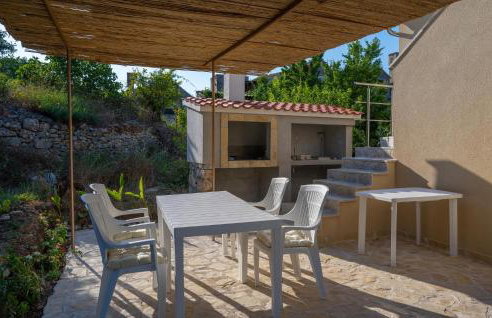 1 Bedroom Gorgeous Apartment In Zlarin - Photo 2