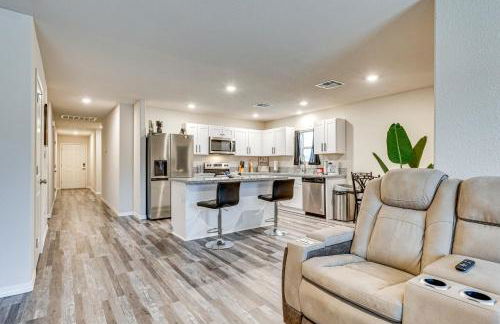 Golf, Game, Hike, Fish and Relax Mohave Valley Gem - Foto 6