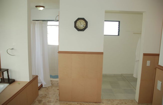 E&J Boutique Residences - Photo 55